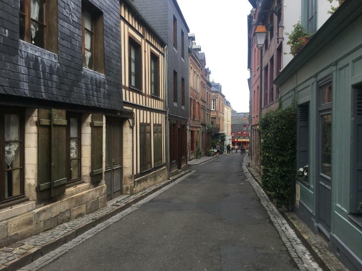 La Parenthese Du Capucin Apartment Honfleur Luaran gambar